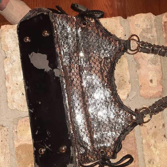 Whiting and Davis Silver and Black Metal Mesh Shoulder Bag - flawed - Craft item - Picture 5 of 5
